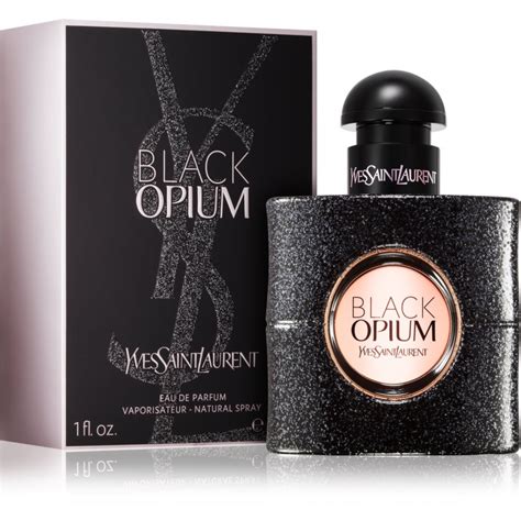 le black opium de yves saint laurent